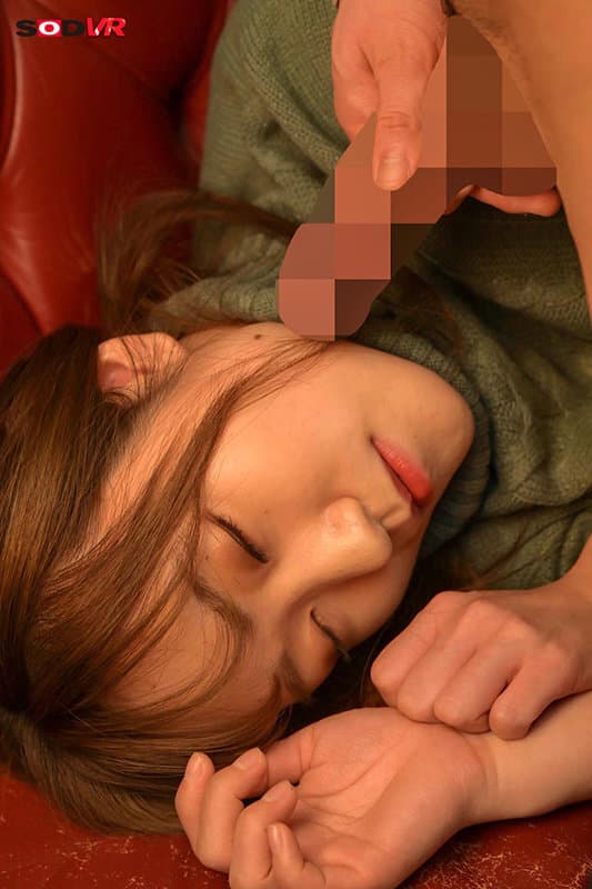 DSVR-966 【VR】寝てる女子に顔射 カラオケ、ファミレス、車中泊…そこら辺で寝てる女子に顔射して猛ダッシュで逃げた結果www【全編ワイの本物ザーメンお顔発射www】