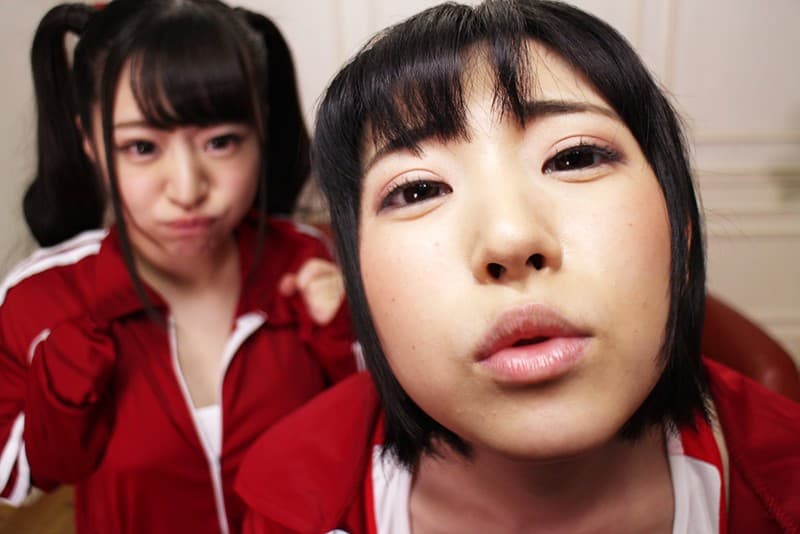 EXVR-211 【VR】レギュラーになりたい女子部員2人に中出しをせがまれる！ゲス教師体感VR！桃尻かのん 皆月ひかる