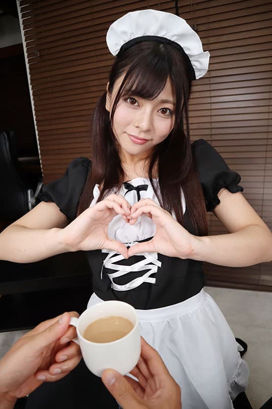 EXVR-295 【VR】疲れたアナタをタップリじらして癒してくれる至れり尽くせりの専属中出しパイパン美少女痴女メイド 岬あずさ