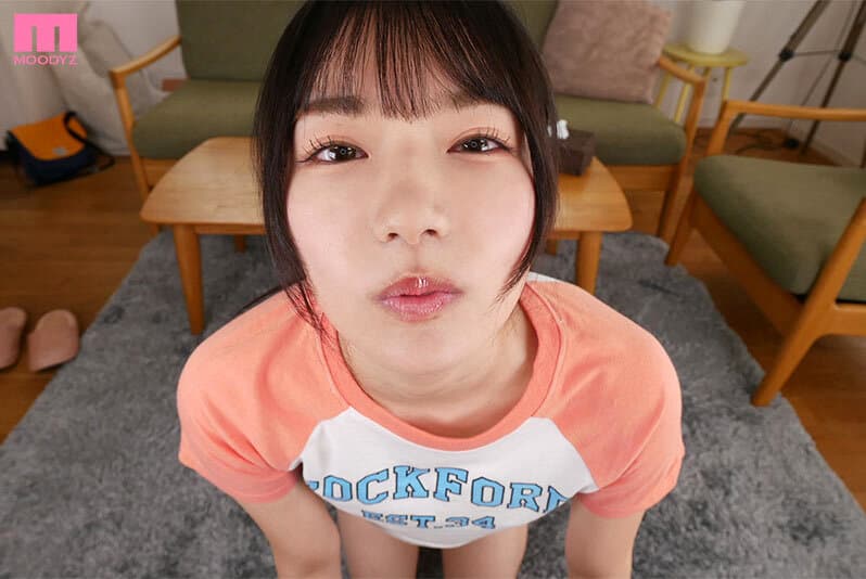 MDVR-283 【VR】「たくさん見つめてエッチしたい…。」キスをすればするほどエロが加速する…原石美少女?三浜唯初VR 8K高画質SPECIAL！！