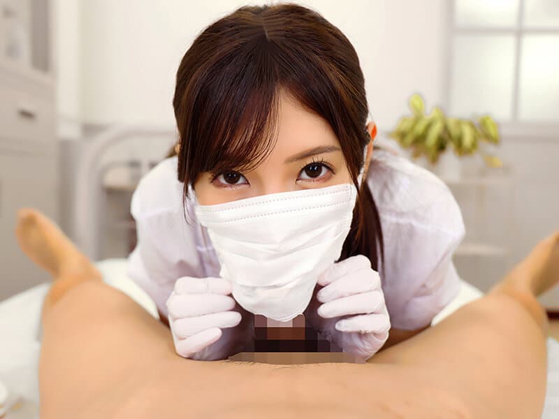 AJVR-192 【VR】両腕ケガしてシコることもできない僕は担当看護師に体を拭かれてるうち勃起がおさまらなくなり、寝たままイカせてくれる搾精手コキフェラと介抱騎乗位で一週間分溜まったザーメンを金玉カラッポになるまでヌイてくれた入院生活（※男の手は全く動きません） 水端あさみ