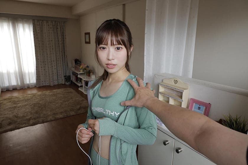 DSVR-1387 【VR】朝ラン終わりのプリ尻スレンダー女子を追跡姦。イヤホンで気づかれないまま、自宅に押し入り汗だくレ×プVR