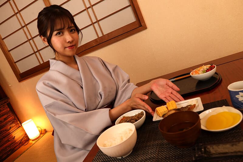 VRKM-1218 【VR】キス魔の女将に絶え間ないベロチュウとGカップ爆乳で抜かれ続ける1泊2日 並木あいな