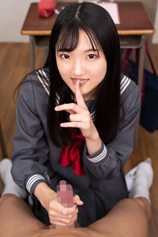 AQUBE-006 【VR】二人きりの教室で突然誘惑してくるむっつり系のクラスメイト 夏愛あずさ