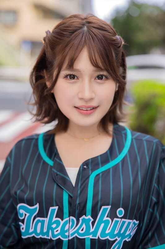 VRKM-1221 【VR】これぞ8K！ 顔面特化アングルVR ～10年ぶりに再会した幼馴染と ”ガチ恋距離” で初SEX～ 優梨まいな