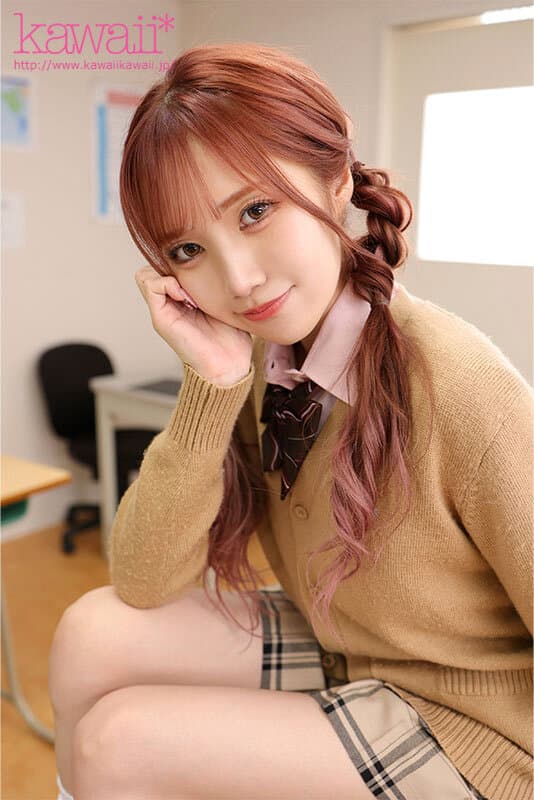 KAVR-313 【VR】クラスメートの前ではそっけないのに…二人きりだとデレ甘しゅきしゅき豹変 呼べばいつでもサセてくれる顔面優勝ギャルカノ 斎藤あみり