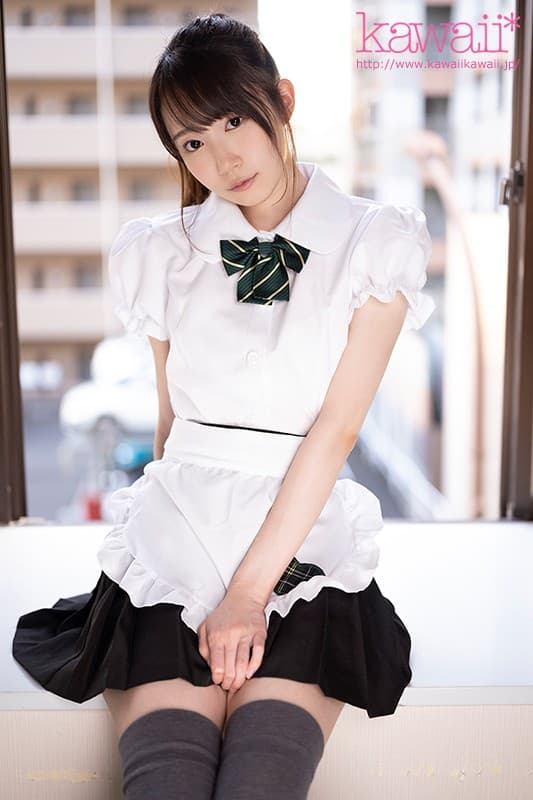 KAVR-128 【VR】ハニカミ笑顔とスウィートボイスが病みつきになるバイト先の紅一点‘ゆめるん’の無自覚でえちえち過ぎる【絶対領域誘惑】 琴石ゆめる