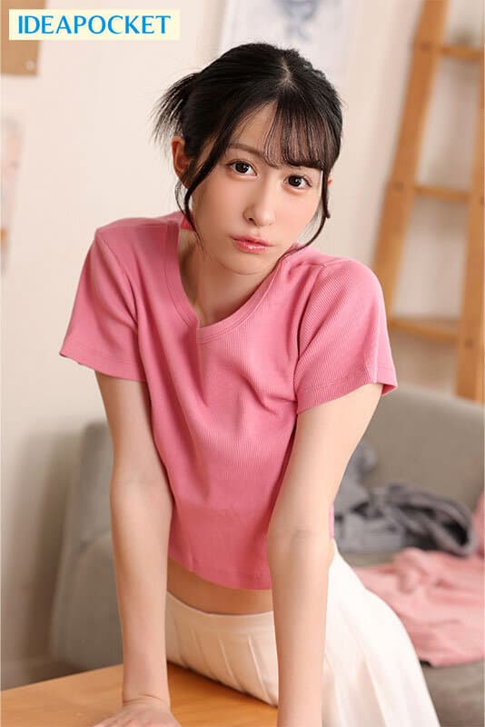 IPVR-252 【VR】初8KVR 鈴乃ウトと究極イチャラブ同棲生活 アルプス天然美少女の肌に吸い付くほどの密着SEX！ 鈴乃ウト