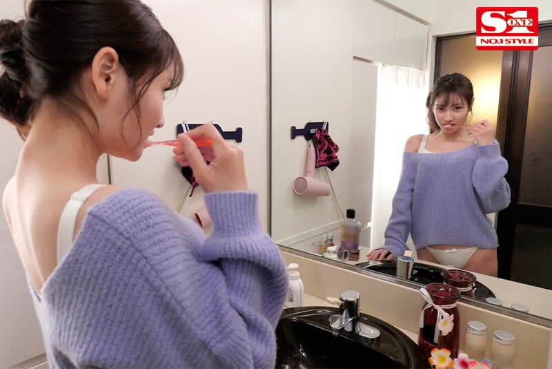 SIVR-219 【VR】山手梨愛とず～っと密着…Icupグラドルボディを完全独占！最高の距離で見せる究極同棲VR