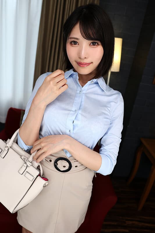 SAVR-283 【VR】M字不倫 嫁が居ようが股を開く変態愛人と家に帰宅するまでの約5時間の出来事