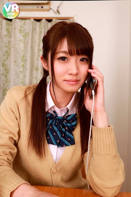 BIKMVR-148 【VR】「パパとママがいない間、えちえち教えてくれませんか？」と言いよる優等生の童貞喰いに狙われ危険な生姦射精5発