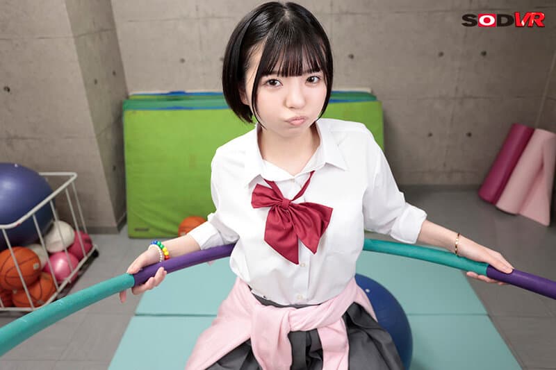 DSVR-1330 【VR】ボクにホレてるっぽい溺愛メイドにエッチなご奉仕をしてもらっている最中に、ボクの事が大好きなツンデレ幼馴染と鉢合わせ！！「先に妊娠したほうが結婚ね！」お互いのプライドをかけた全力ご奉仕！種付け逆3P