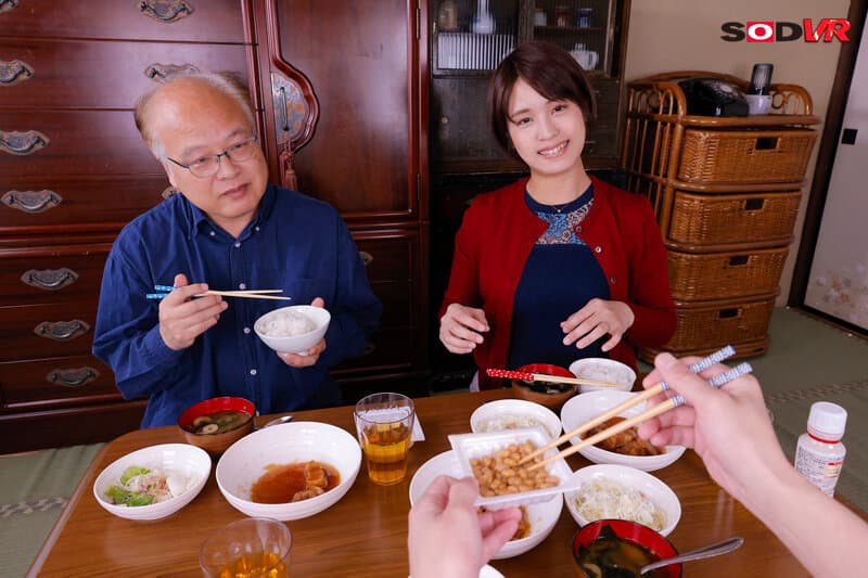 DSVR-1329 【VR】全肯定ママVR。お受験に失敗して自信喪失の僕をたっぷりの母性で癒し、母乳を飲ませながらお風呂でしこたまヌイてくれる。本物人妻 玉城夏帆 初VR