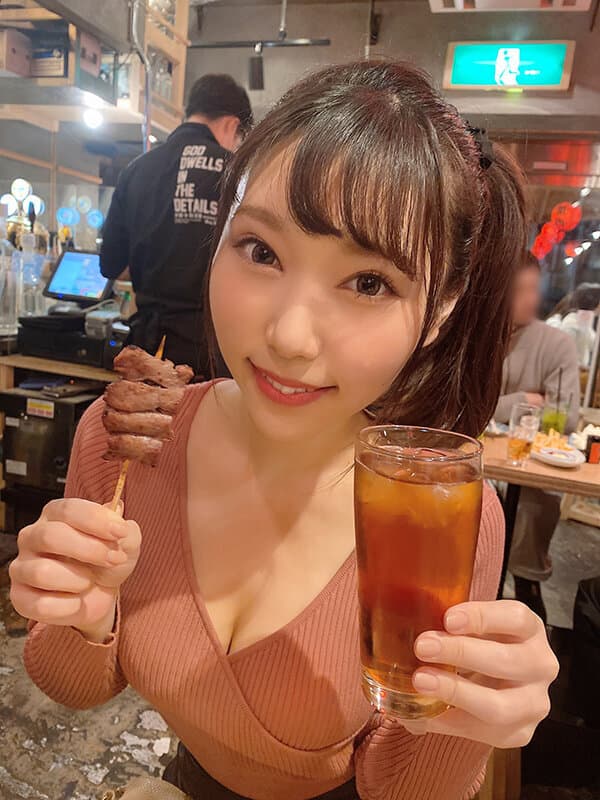 VRKM-523 【VR】天井特化アングルVR ～ギャラ飲みアプリで出会った美女とホテルでSEX～ さつき芽衣