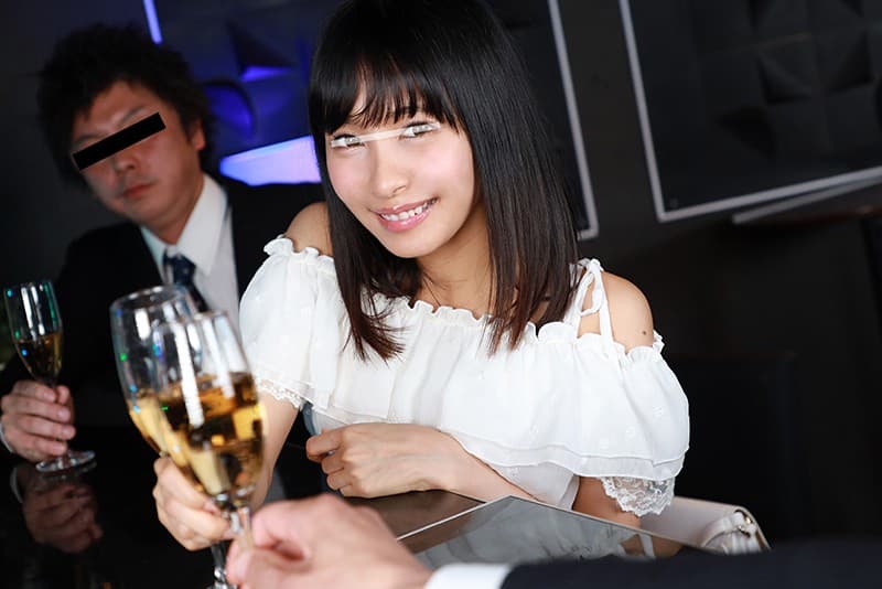 CLVR-098 【VR】ギャラ飲み女子完全攻略マニュアル 港区を知り尽くした友人と2人でギャラ飲み慣れした素人女子を口説いて即パコVR！！